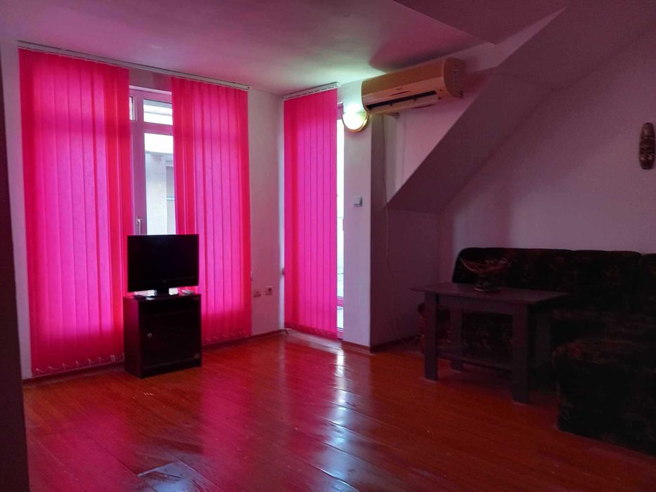 Продава се Парцел в Бургас, Център - 33 кв.м за 6061 €/кв.м - Снимка #3