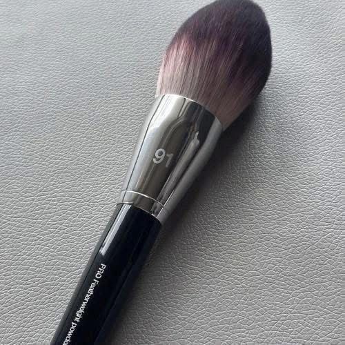 Козметика Guerlain, Tom Ford, YSL, Nars, Kiko