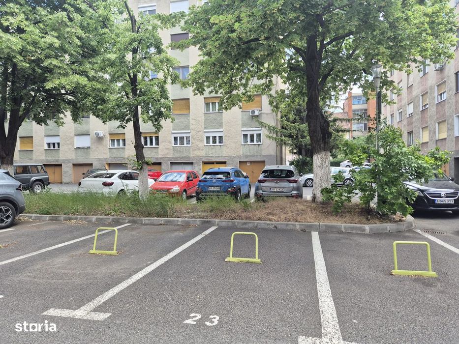 Apartament 4 camere, ultracentral Arad, comision 0