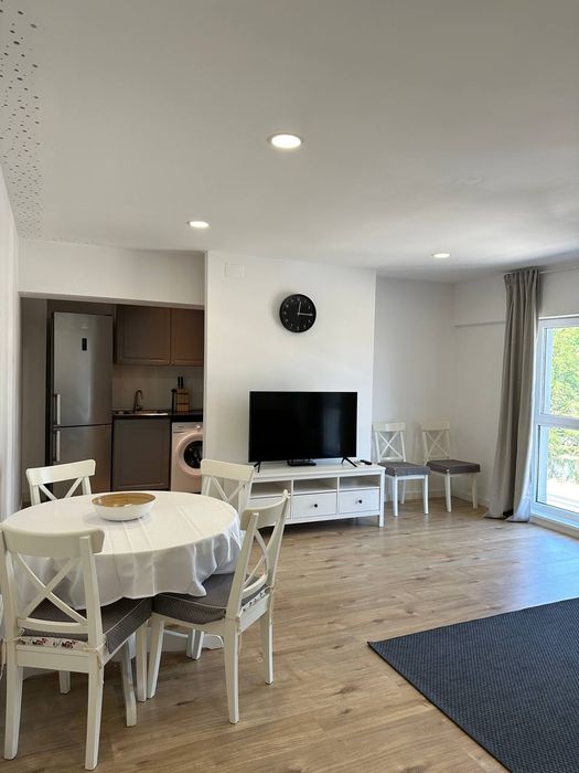 Fabrica de Glucoză - 2 camere, loc de parcare subteran