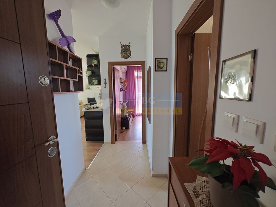 Продава се Двустаен апартамент в Созопол - 67 кв.м за 1456 €/кв.м - Снимка #3