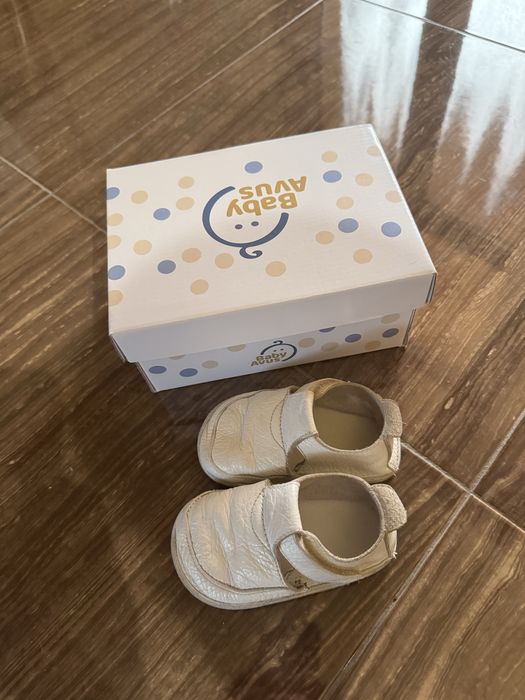 Papuci ortopedici din piele naturala pentru bebe