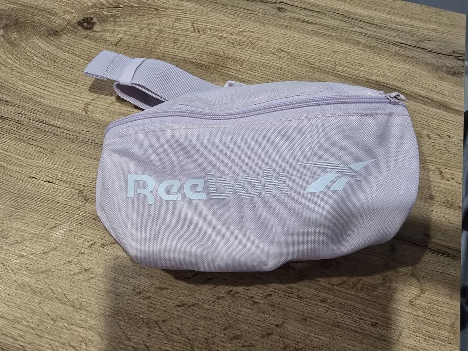 Чанти Adidas, Reebok и Pull&Bear