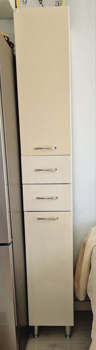 Шкаф для ванной комнаты