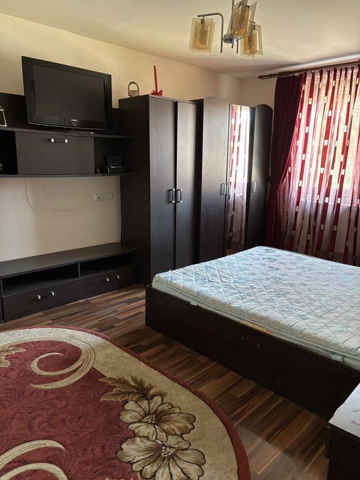 Apartament cu 3 camere