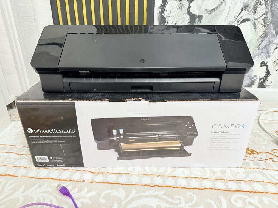 Плоттер Silhouette Cameo 4