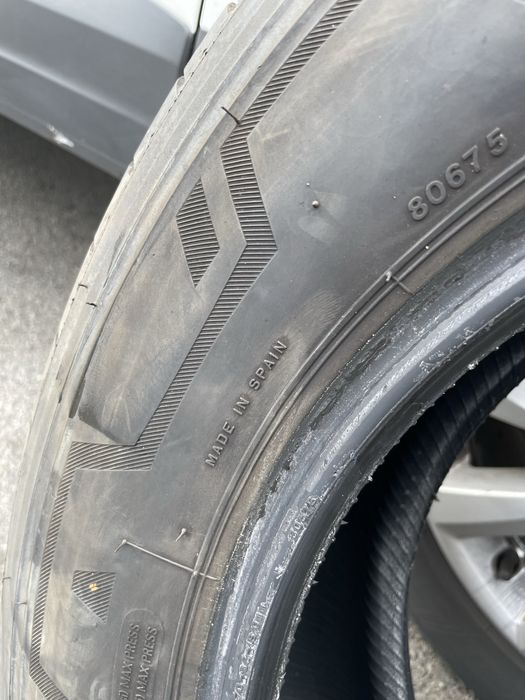 Set Anvelope Premium Bridgestone Duravis vara 215/65/16 C ca si noi 7 mm