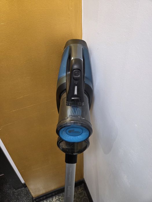 Прахосмукачка Philips 3 в 1 Aqua Speed