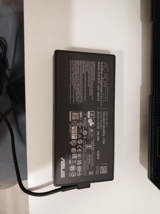 Vând laptop asus tuf A15