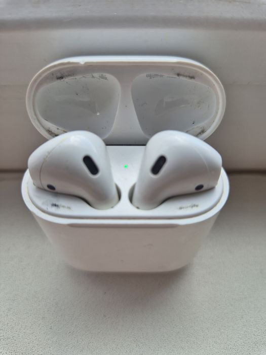 Продам наушники Air Pods