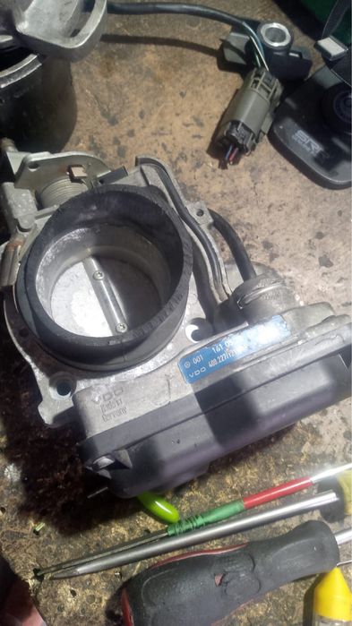 Дроссель заслонка двигатель м111 2.2