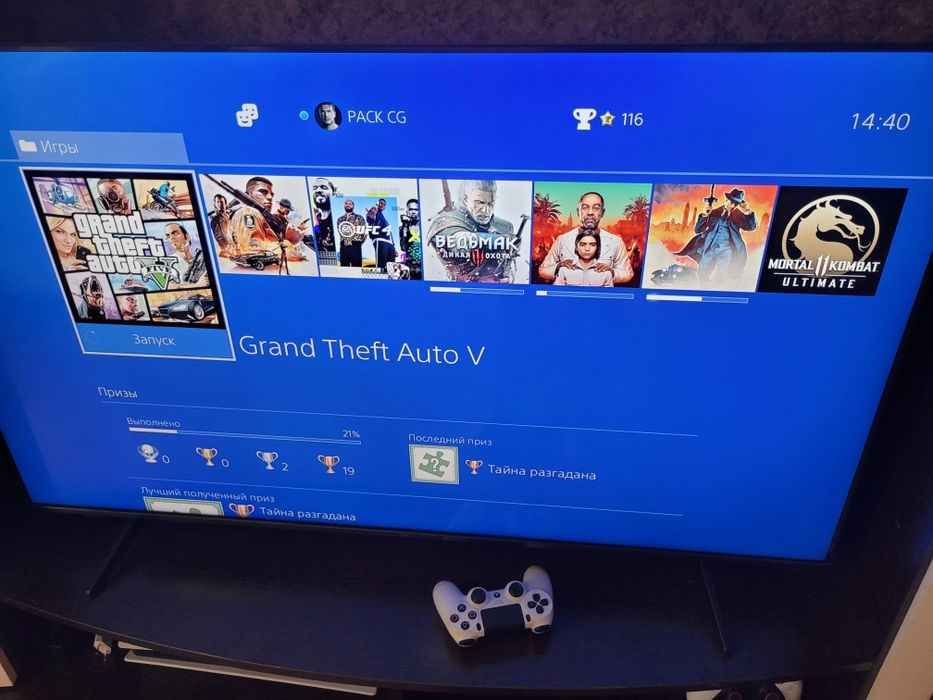 PS4 slim 1 tb + игры
