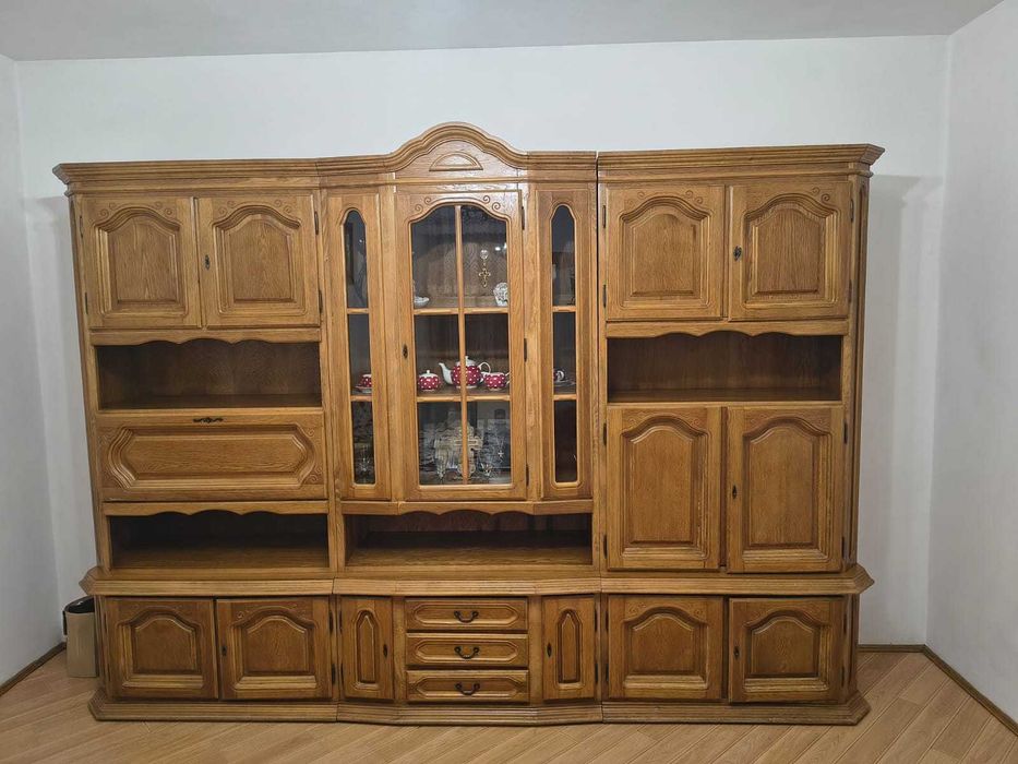 Vând mobilă stejar masiv