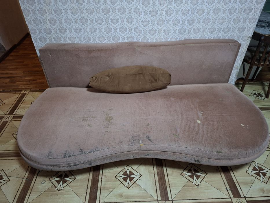 Продам шкаф и мебель