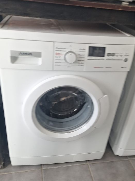 Masina de spălat rufe Bosch.  Import Germania.  Wfa 16283 w.