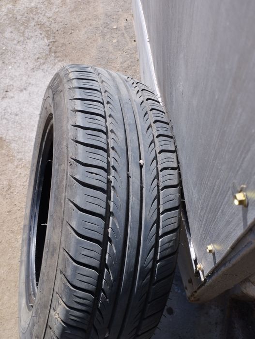Резина автошина 215/60/r16