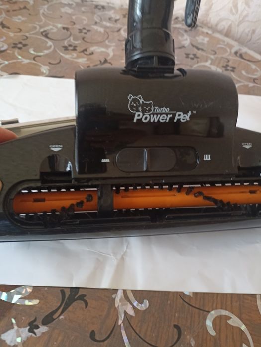 Щётка на пылесос