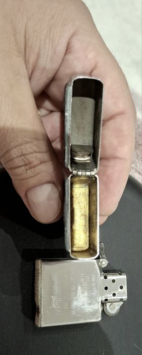 Рядък модел оригинална ZIPPO бензинова запалка