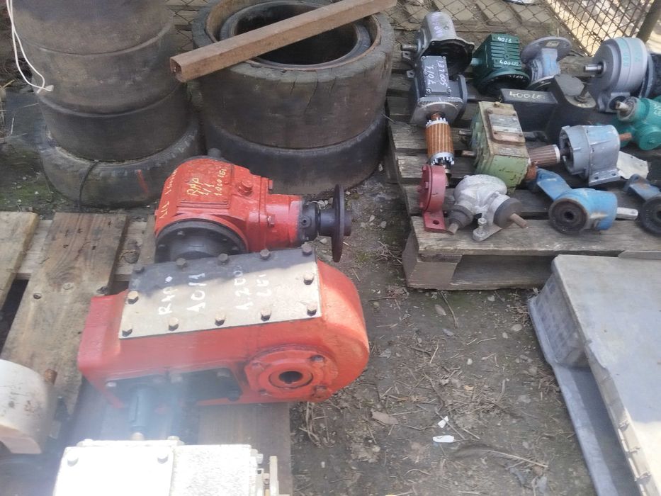 Reductor multiplicator raport 10/1 respectiv 1/10