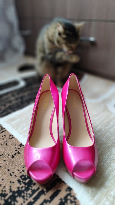 Продам туфли. Новые.