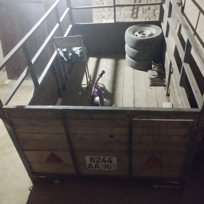 Прицеп для легкового автомобиля 1,5-2,5