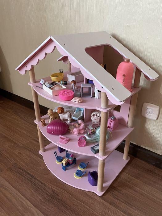 Кукольный домик для девочки