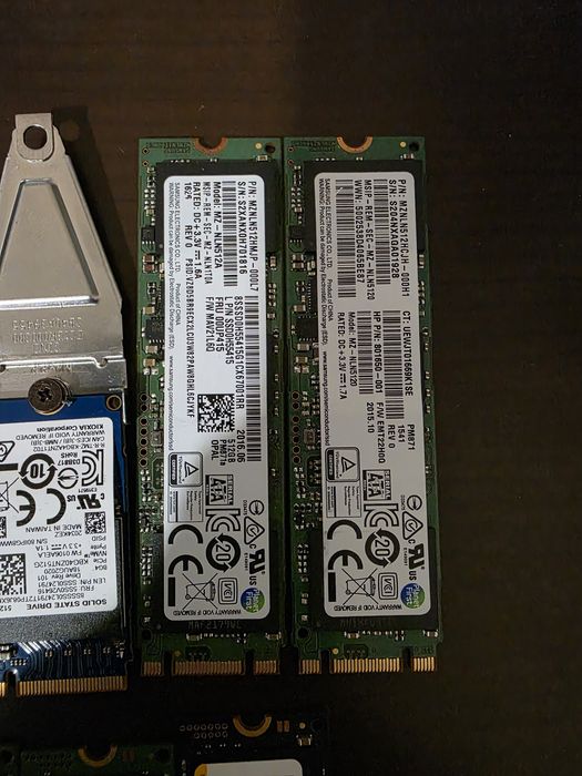 SSD-uri Solid State Drive NVMe 2280 Samsung Western Digital 512Gb