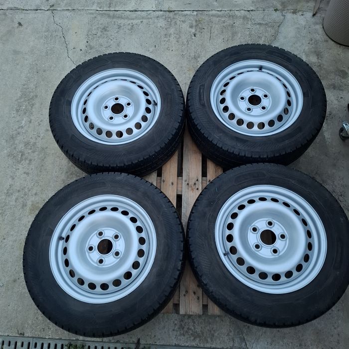 Cauciucuri vara cu jante din tabla