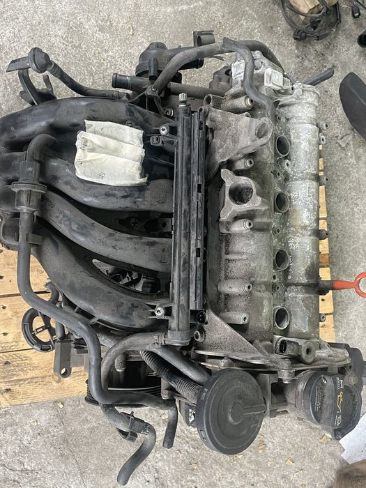 Двигател 1.6 fsi 116 skoda/audi/vw/seat