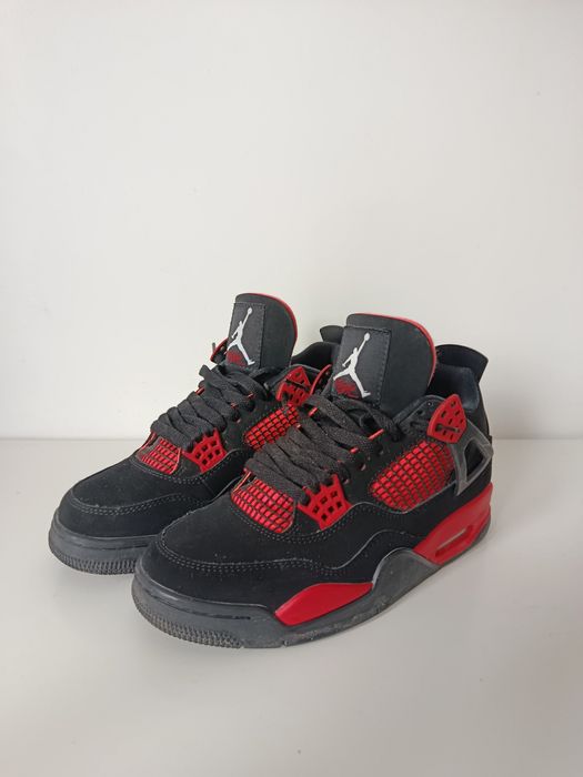 Jordan 4 Red thunder