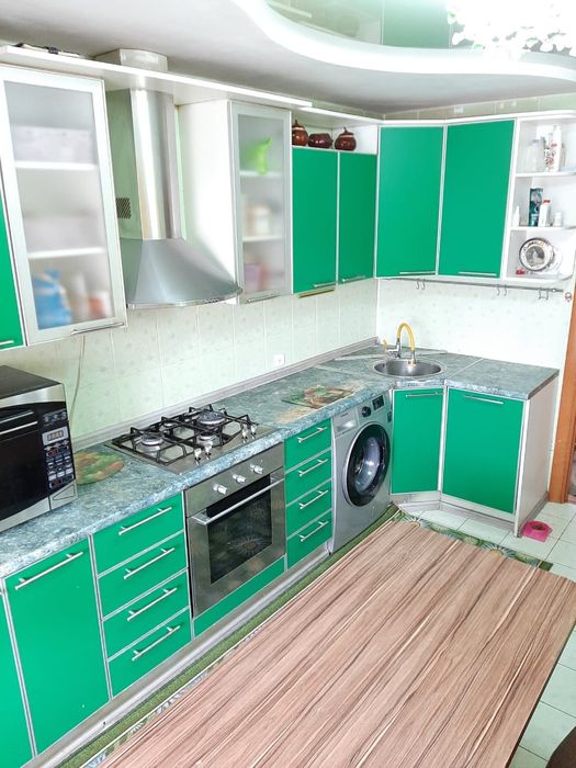 продам дом с колбасным цехом