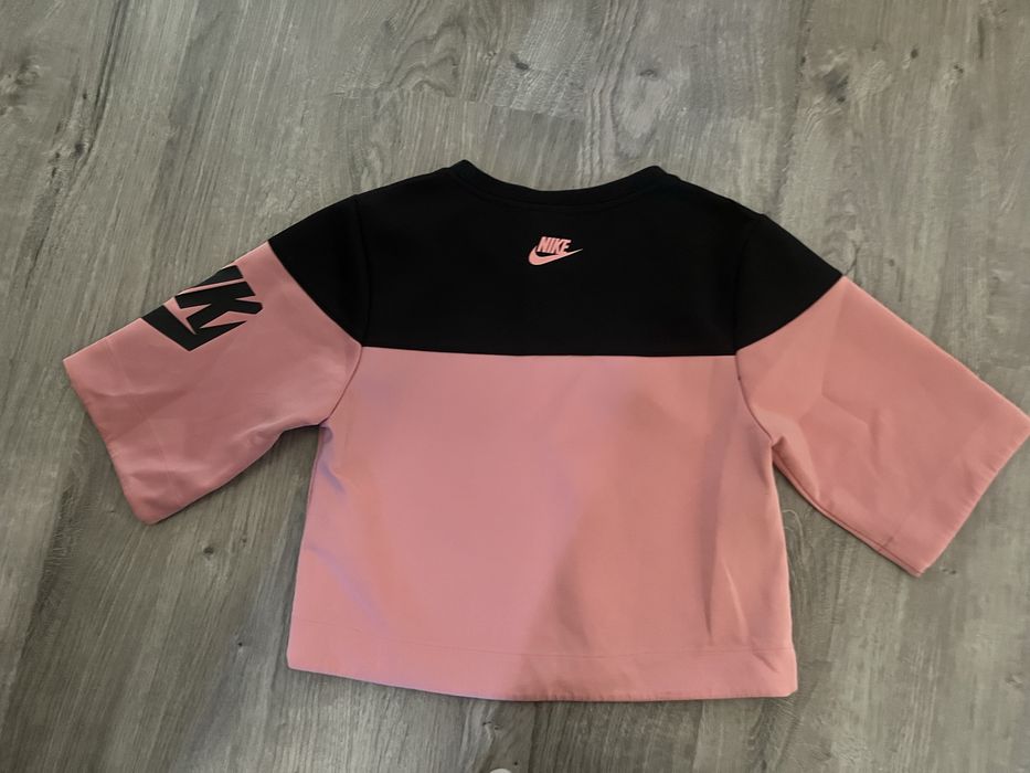 Тениска Nike, Alexander Wang, Zara, Bershka,  Mango