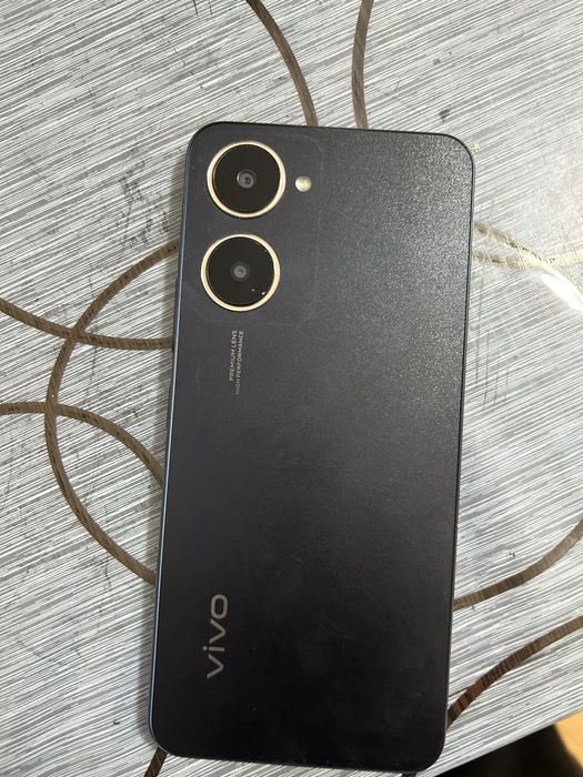 Vivo Y03 андройд