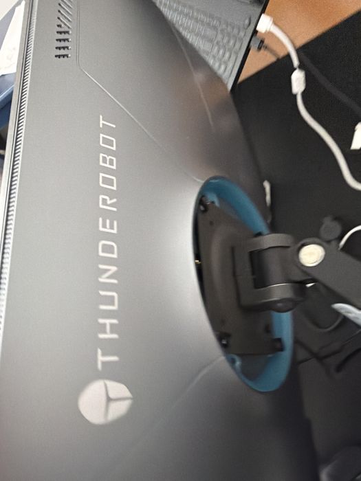 Монитор thunderobot zero u 160