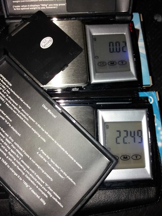 Cantar bijuterii cu touchscreen 2 zecimale 0.01g-200g 128 x 78 x 19 mm