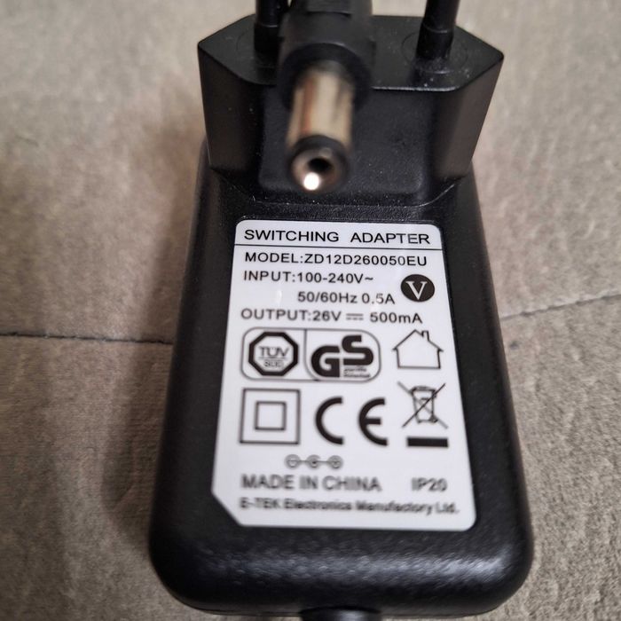 Адаптери-зарядни