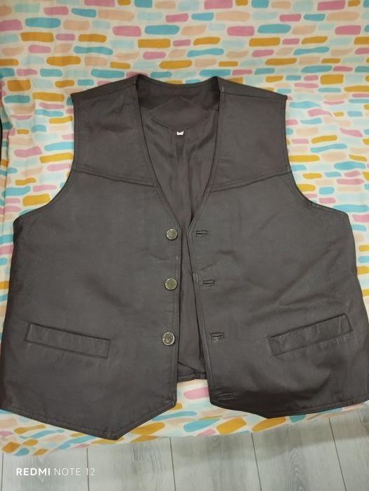 Жилетка кожаная из натуральной кожи