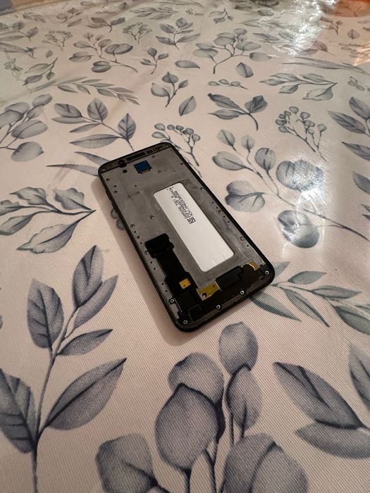 продаю телефоны на запчасти