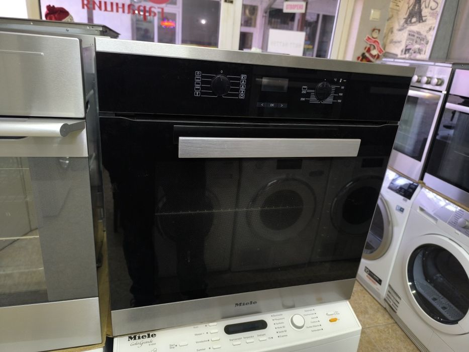 Фурна Miele H2661-1B - 76 литра - клас А