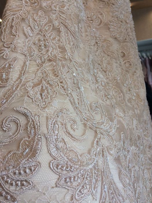 Бална рокля или за друг повод