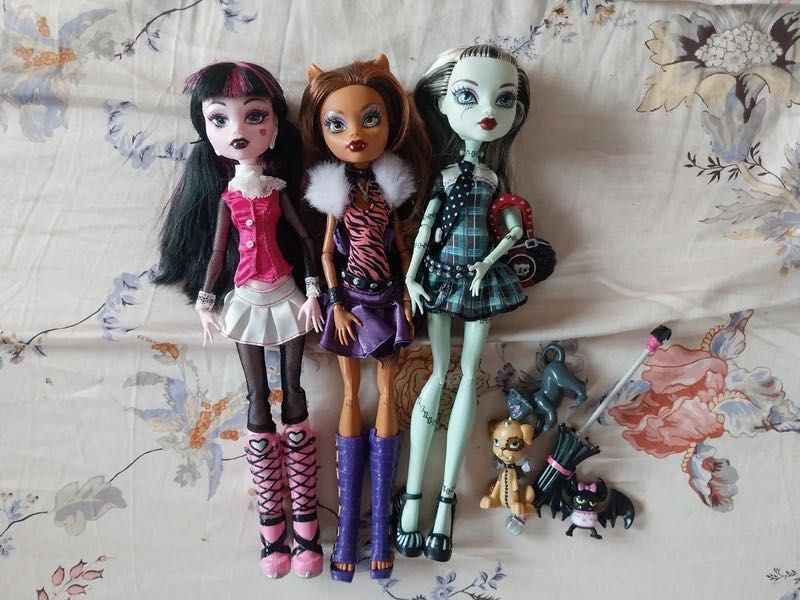 Лот Monster high