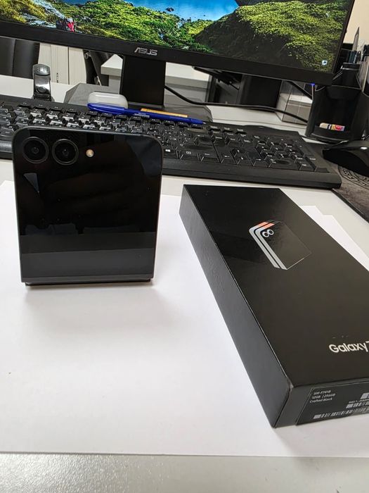 Samsung Z Flip 6 256Gb 5 G