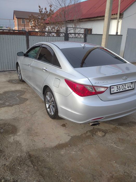 Автомобиль транспорт