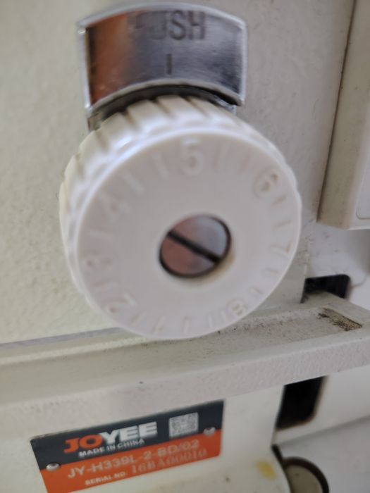 Продам швейную машинку шагайку