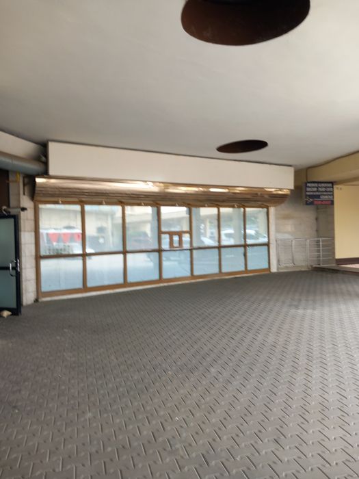 Vând chioșc situat în Gara Mare Iasi.