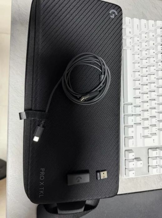 Tastatura Logitech g pro X tkl lightpseed