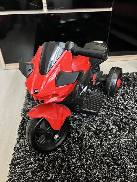 Vand motocicleta copii rosu