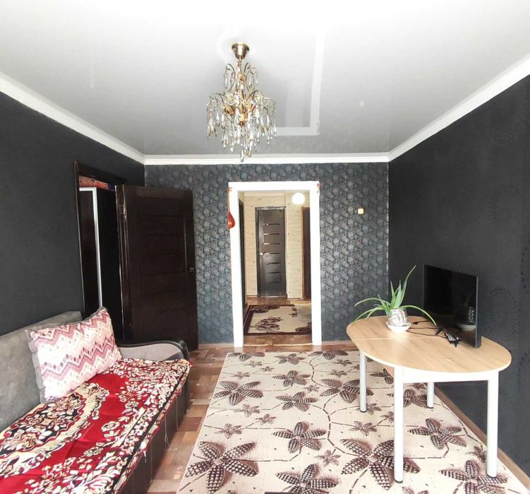 Продаю 3х комн. квартиру с ремонтом на 2 мкрорайоне.