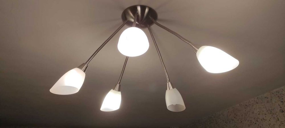 Полилей с 5 крушки- цвят хром Германия