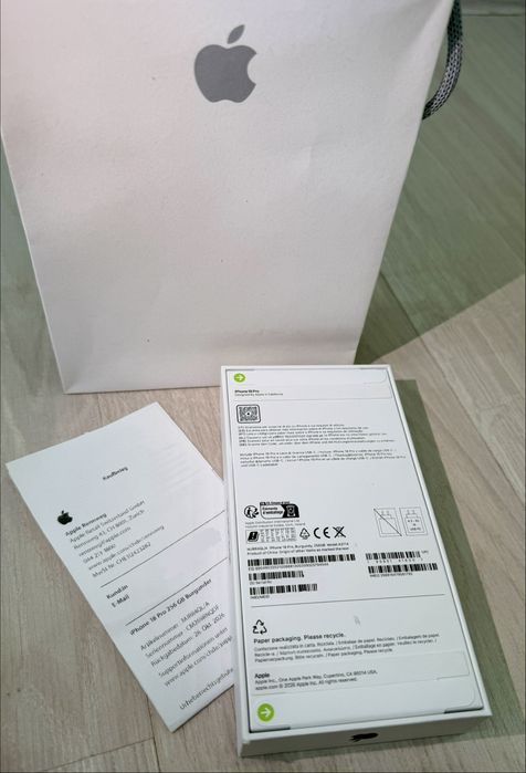 iPhone 18 Pro Burgundy